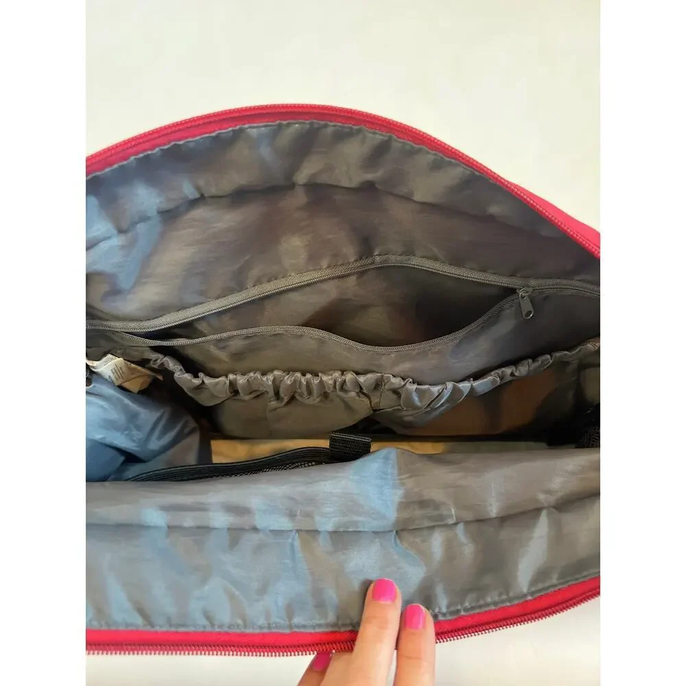 COLUMBIA OUTFITTER MESSENGER DIAPER SHOULDER BAG UNISEX PARENTS RED AND BLACK